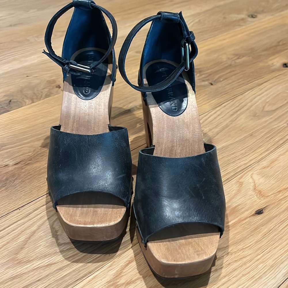 Lucky Brand heels